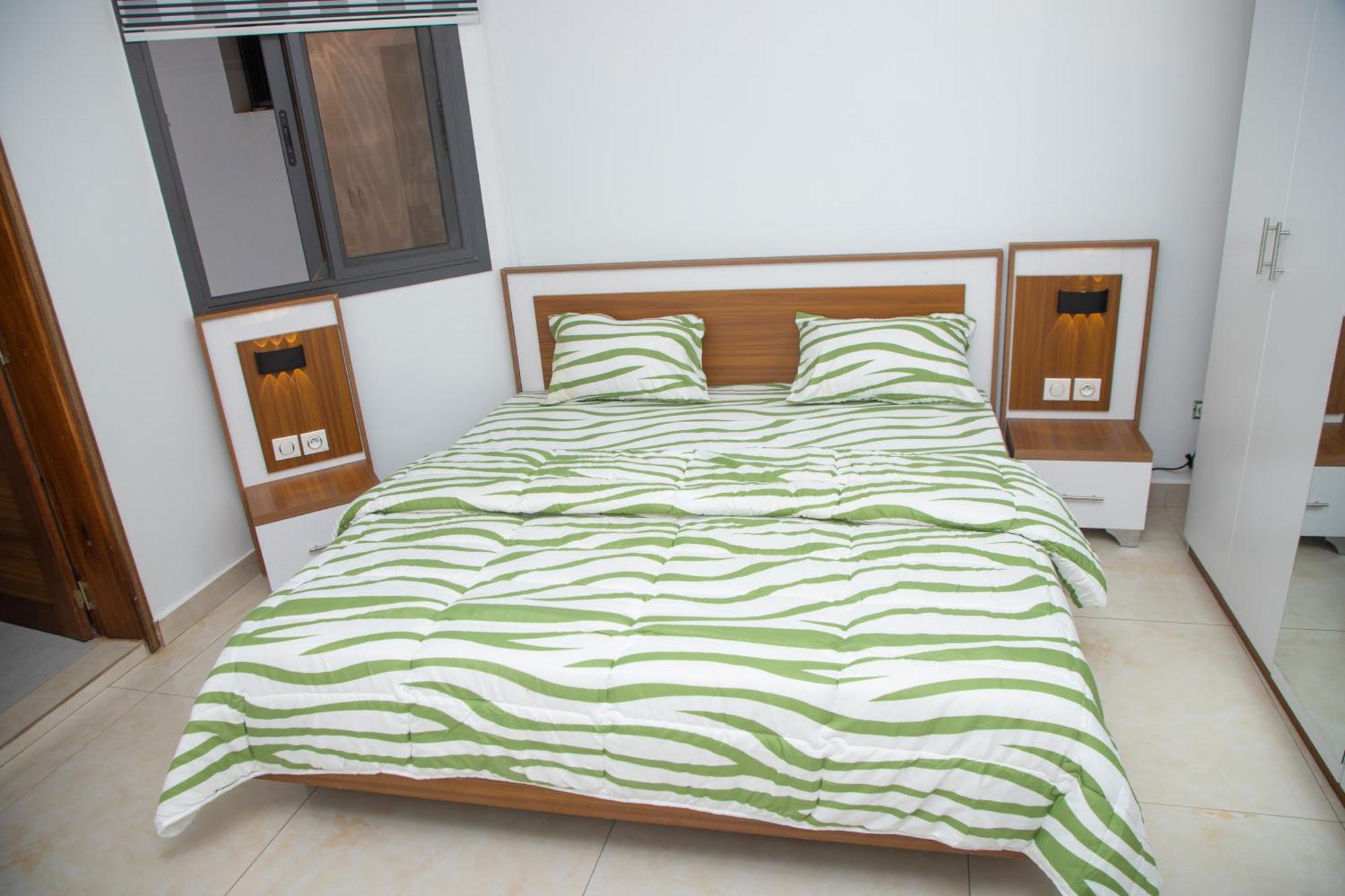 Residence Teranga Immo Luxe Residence Ndoumbe Sylla Dakar Exteriör bild
