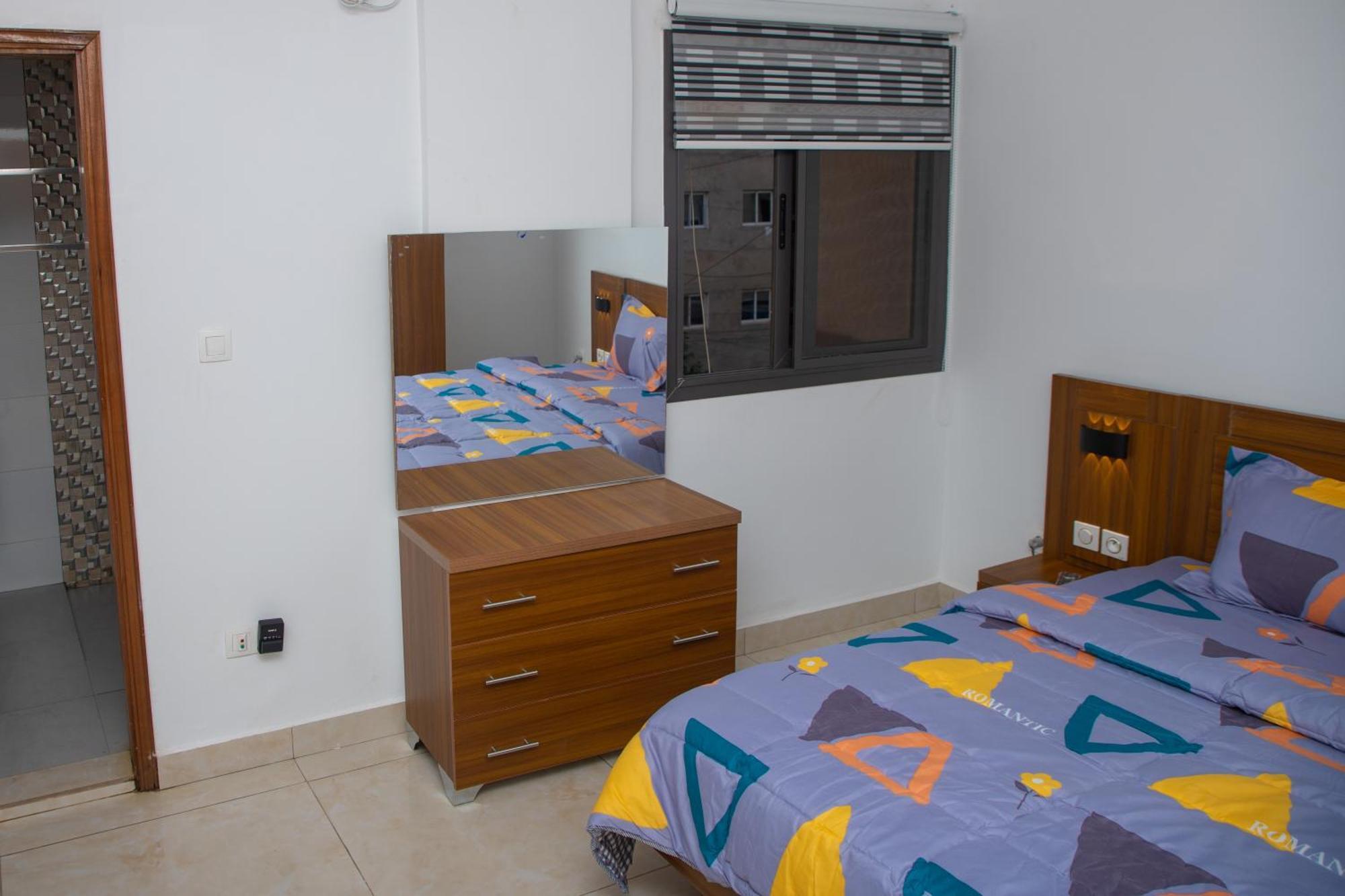 Residence Teranga Immo Luxe Residence Ndoumbe Sylla Dakar Exteriör bild